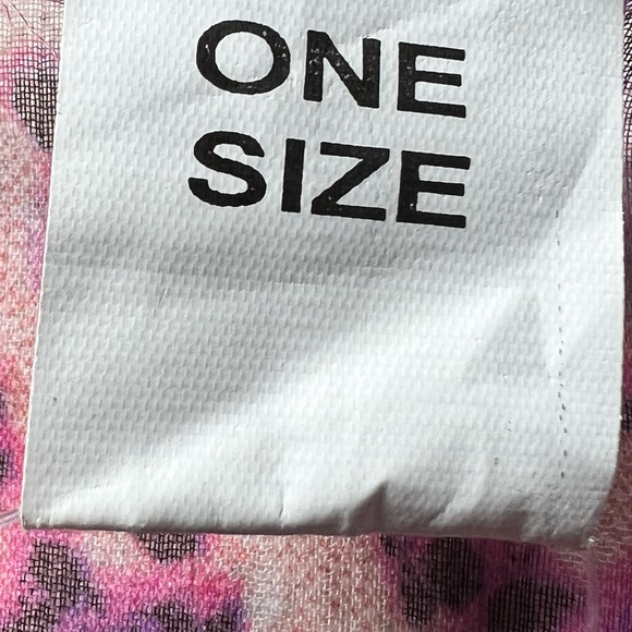 Cover up, cheetah print - Picture 3 of 4